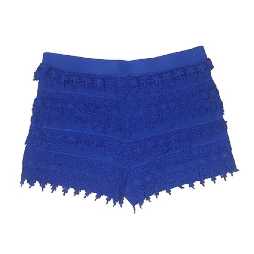 Express lace shorts ⭐️